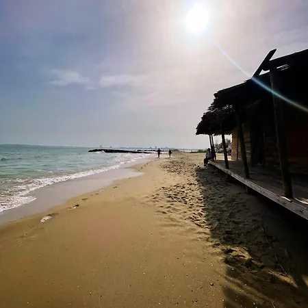 شقة Sea Breeze With Seaview