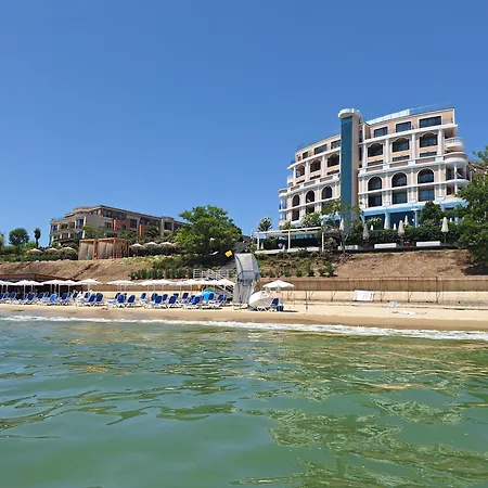 Sea Breeze With Seaview Apartment *