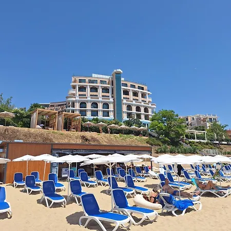 شقة Sea Breeze With Seaview